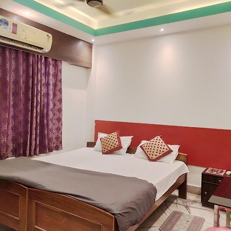 Phoenix Lodge Shiliguri Exterior foto
